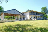 3 Points Ranch - Large Group Retreat Sleeps 28 - 4-Star