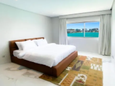 SeaLoft Villas Hotels in Block 257
