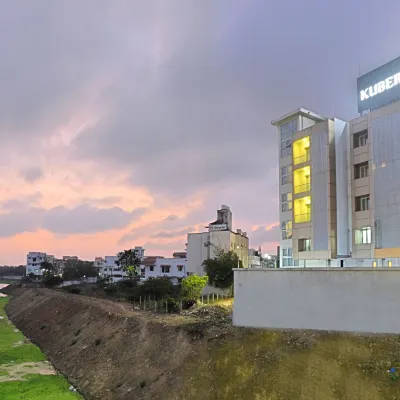 Kuber Inn Elite Hotels near Chennai Trade Centre - Nandambakkam