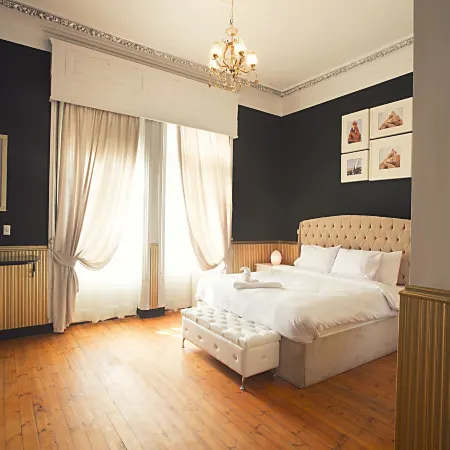 Tahrir Plaza Suites - Museum View