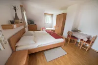 Tourist Farm Pr'Dovar Hotel di Kamnik
