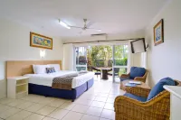 Cairns Queenslander Hotel & Apartments فنادق في كيرنز نورث