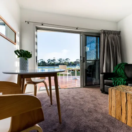 Ulverstone River Edge HolidayApartments