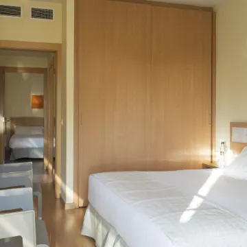 Aura Park Aparthotel Fira Barcelona