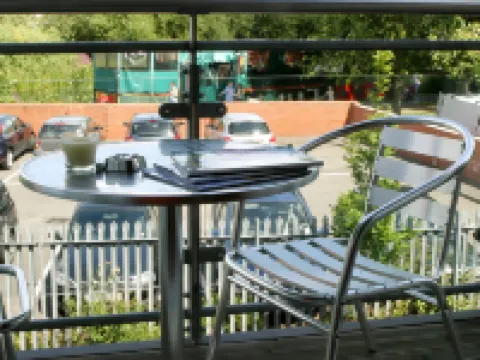 チェルムスフォード サービスド アパートメンツ チェルムスフォード周辺のホテル