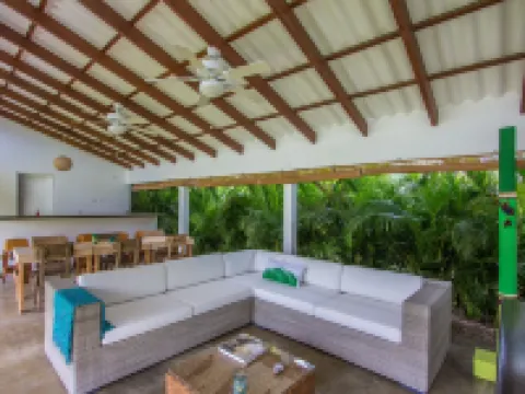 阿爾賈納瑪旅館 聖卡洛斯酒店