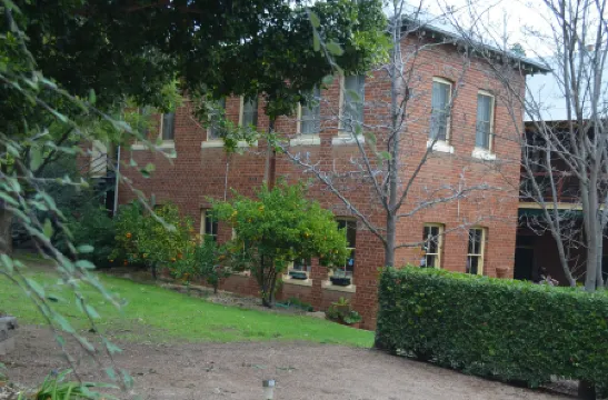 Old Parkes Convent