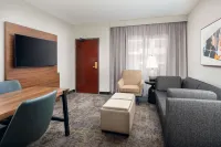 Embassy Suites by Hilton Lincoln - Parking