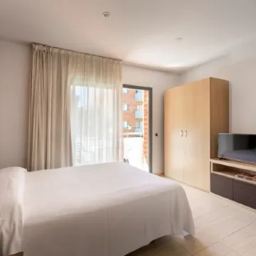 SG Costa BCN Apartments