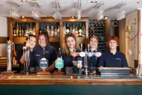 The Red Lion - bar
