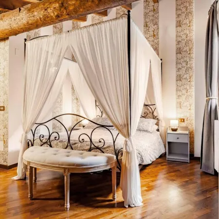 Design Villa with Parking Navigli Milan Sleeps5
