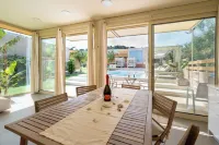 Modular Bungalows with Heated Pool Artemis Greece Hotels in Markopoulo