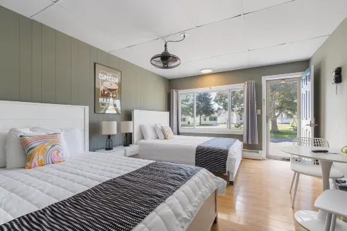 The Beaches Guest Rooms and Cottages Hotels in Wells