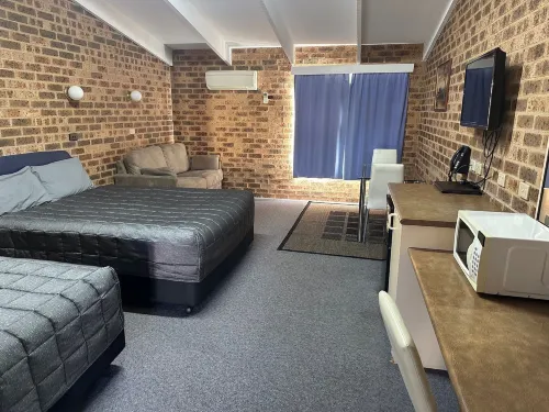 Clock Tower Motor Inn Hotels in Coonabarabran
