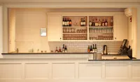 The Groton Inn - Bars