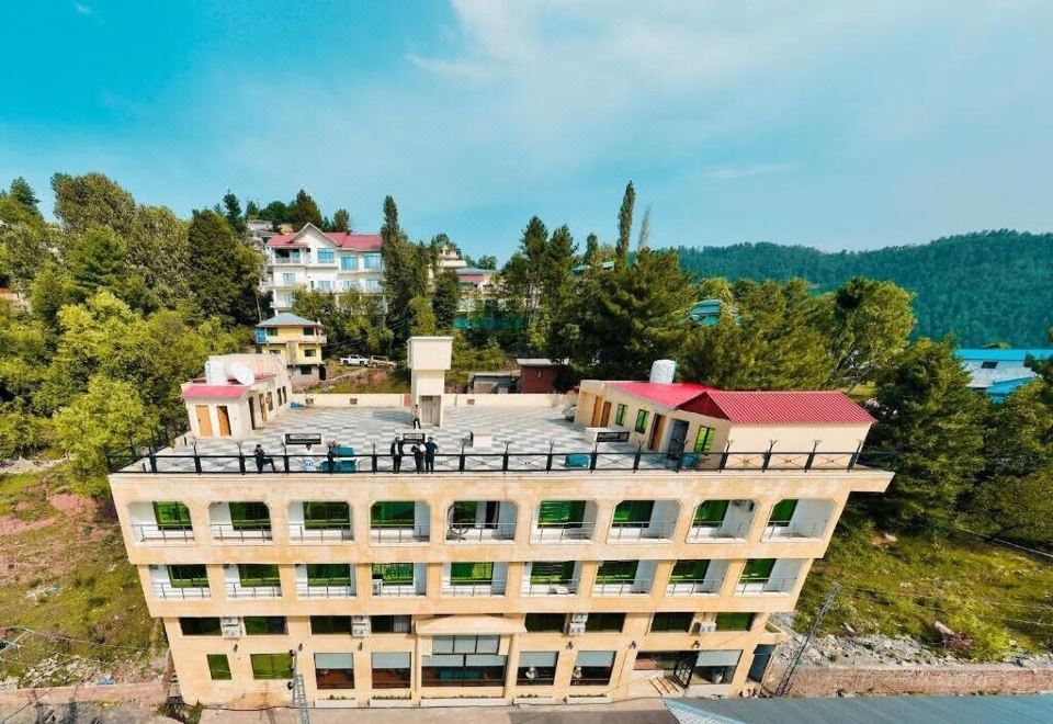 hotel overview picture