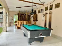 Ombe Villa Hotels in Mamben Daya