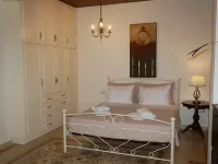 Christina's Villa with Sea View Hotels in Daratso