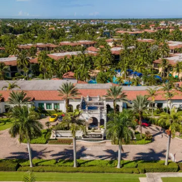 Naples Bay Resort & Marina