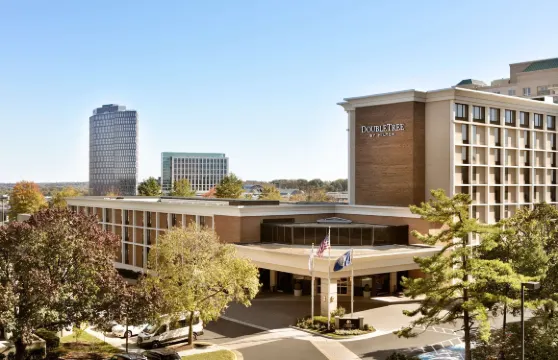 麥克萊恩泰森希爾頓逸林酒店