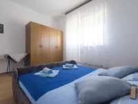 Nice Apartment with Private Roofed Terrace, Near the Sea and National Park