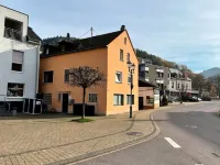 Apartment in Center Kordel Hotels in Zemmer