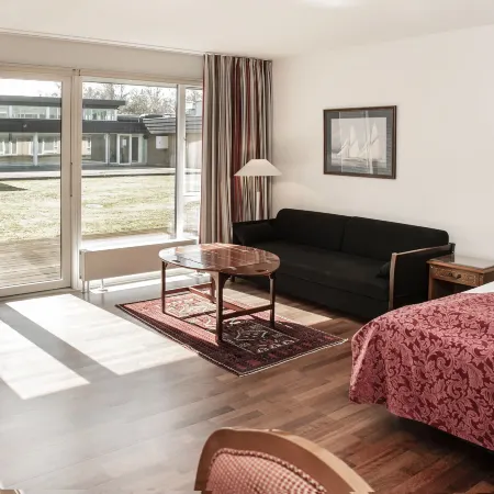 Hotel Marina Hotels in Grena