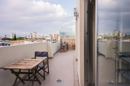 Soho Luxury Suites Отели рядом с достопримечательностью «Сад Ботанико Карлос Тайс»