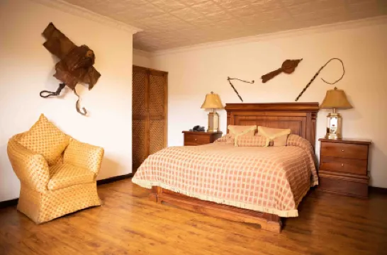 朗帕巴洛薩酒店