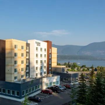 Fairfield Inn & Suites Salmon Arm