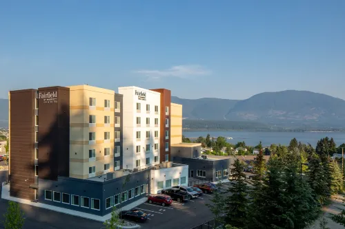 Fairfield Inn & Suites Salmon Arm