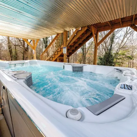 Lake Front Mountain View w/ 6 King beds
