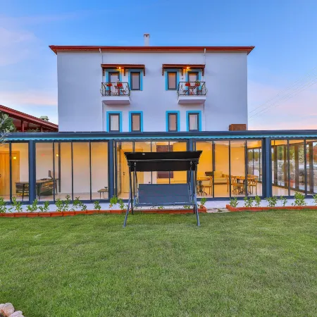 Thomas Suites Datça