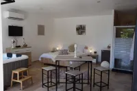 Gites Spa de Charme L Etoile Spa Hotels in Beynac-et-Cazenac