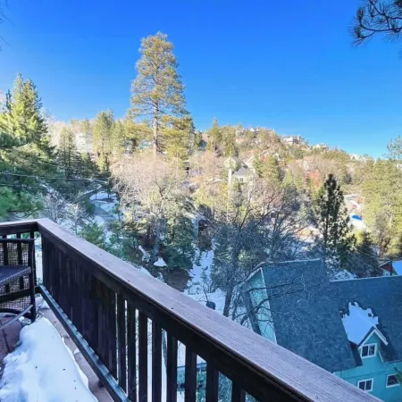 Beautifully Remodeled Kitchen Peaceful Mountain Views Sutter by AvantStay