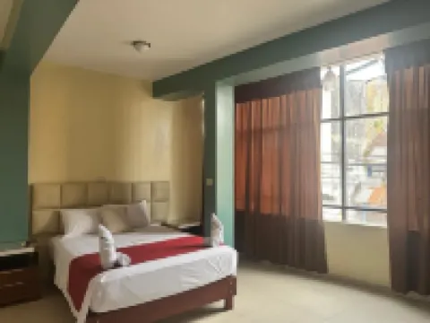 Doral Inn 伊基托斯酒店
