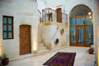 예실 코낙 케이브 호텔