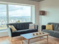 Breathtaking Views - New - 220m2 - 5 Br - Walks Hotels in Argir