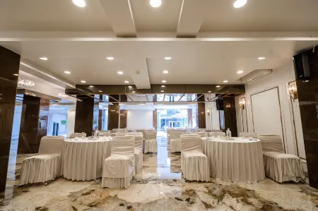 Regenta Place Igatpuri Отели в г. Нандгаонсадо