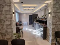 Cam Suites - parking