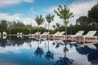 Les Cabanes de l Oller - Pools