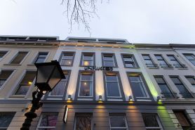 Hotel Emma Next