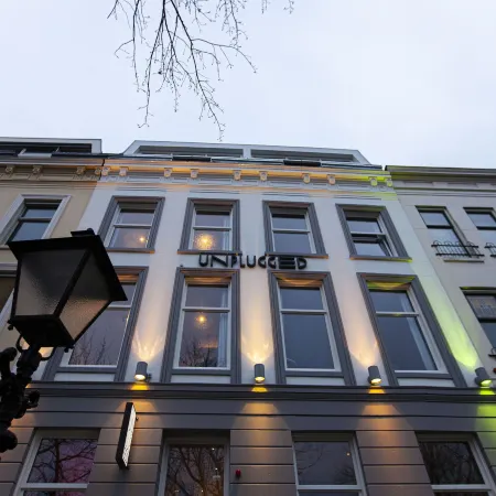 Hotel Emma Next Отели рядом с достопримечательностью «Шарлос»