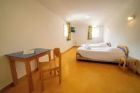 Le Rabuons Hotels in Auron