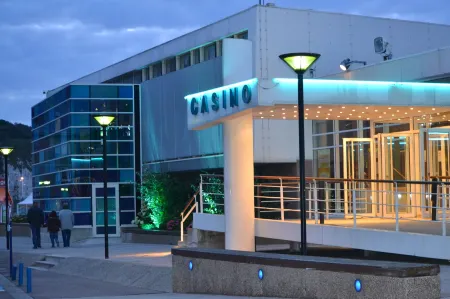 Hotel du Casino Отели в г. Витфлёр