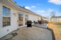Hot Tub/Gameroom/Firepit/ Coler MTB - Downtown