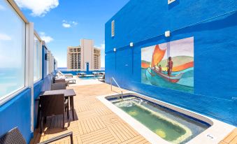 Pacific Monarch - 1 Br - Ocean and City Views!
