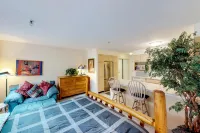 Ski-in/ski-out condo with amazing mountain views - near shopping & dining Hôtels à : Girdwood