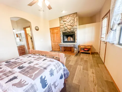 National Forest Retreat AZ White Mtn Escape Cabin