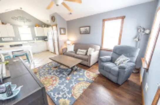 Direct Access and Stunning Ocean Views - Gorgeous Beach Cottage